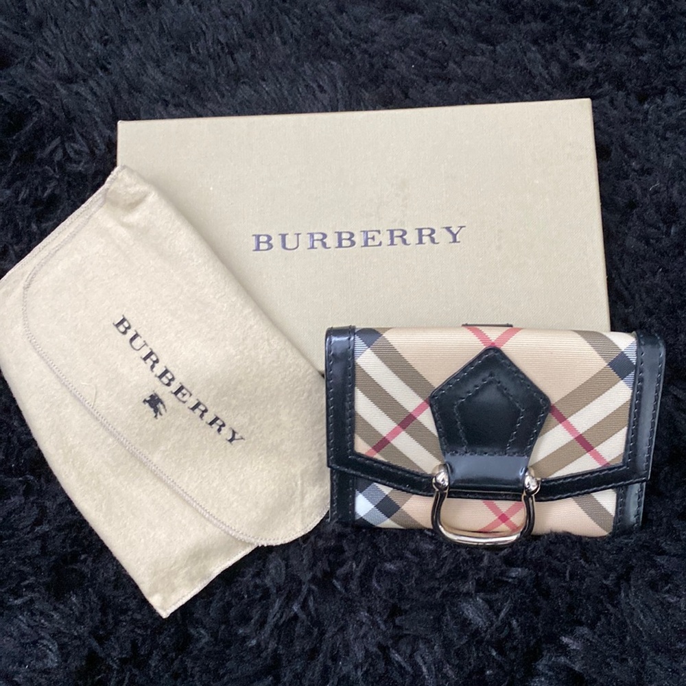 Women’s Burberry wallet black leather trim